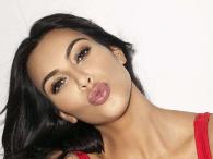 Kim Kardashian z lodem promuje Niepodległość